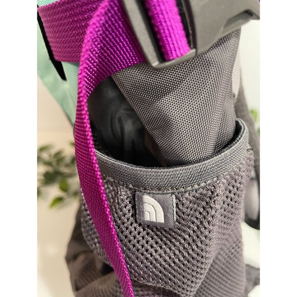 The North Face Recon Backpack Mint & Gray Padded Laptop - Picture 3 of 16